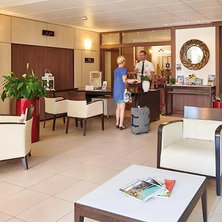 Scenic Le Mediterranee - 2 People Ground Floor Studio For Reduced Mobility Saint-Raphael (Var)