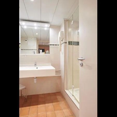 Scenic Le Mediterranee - 2 People Ground Floor Studio For Reduced Mobility * Saint-Raphael (Var)
